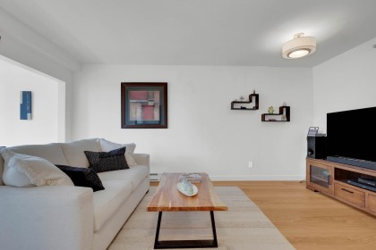 Photo 1 at 801 - 488 Helmcken Street, Yaletown, Vancouver West