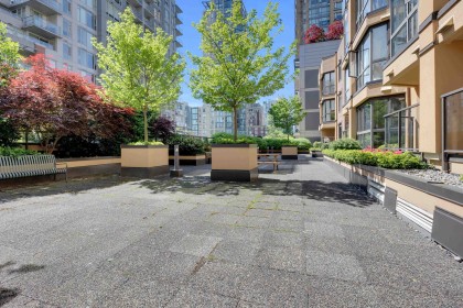Photo 28 at 801 - 488 Helmcken Street, Yaletown, Vancouver West