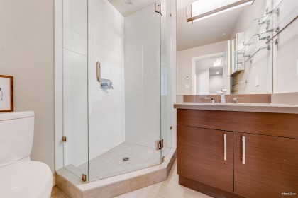 Photo 27 at 453 13th Street, Ambleside, West Vancouver