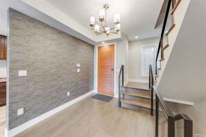 Photo 2 at 453 13th Street, Ambleside, West Vancouver