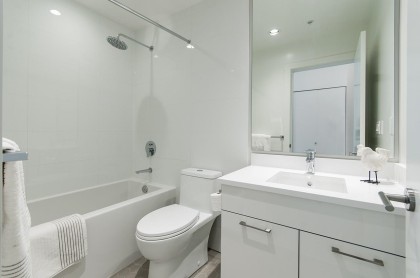 Photo 11 at 315 - 711 W 14th Street, Mosquito Creek, North Vancouver