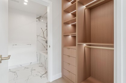 Photo 17 at 304 - 3668 W 10th Avenue, Kitsilano, Vancouver West