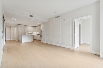 Photo 12 at 304 - 3668 W 10th Avenue, Kitsilano, Vancouver West