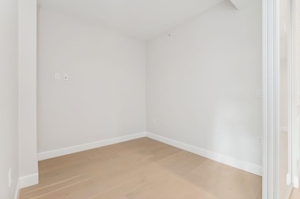 Photo 9 at 304 - 3668 W 10th Avenue, Kitsilano, Vancouver West