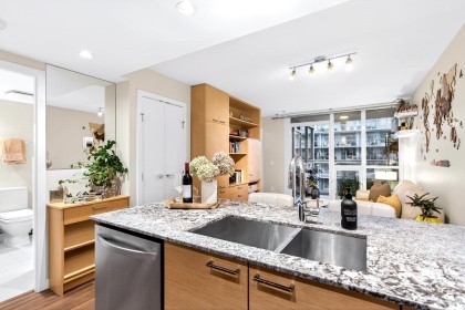 Photo 8 at 413 - 135 E 17 Street, Central Lonsdale, North Vancouver