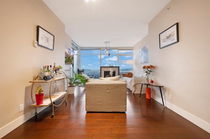 Photo 6 at 1304 - 1320 Chesterfield Avenue, Central Lonsdale, North Vancouver