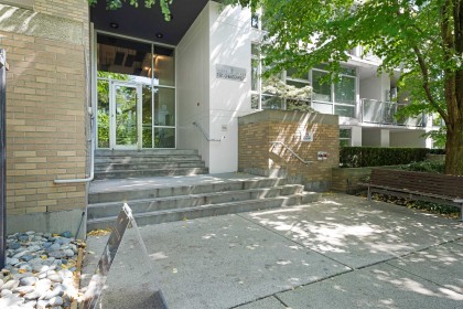 Photo 21 at 1304 - 1320 Chesterfield Avenue, Central Lonsdale, North Vancouver
