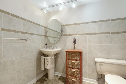Photo 17 at 309 - 4101 Yew Street, Quilchena, Vancouver West