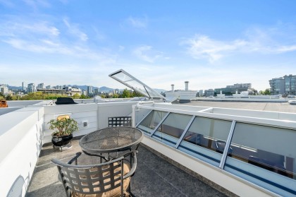 Photo 32 at 207 - 669 W 7th Avenue, Fairview VW, Vancouver West