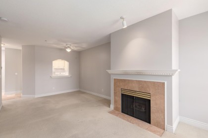 Photo 8 at 406 - 3621 W 26th Avenue, Dunbar, Vancouver West