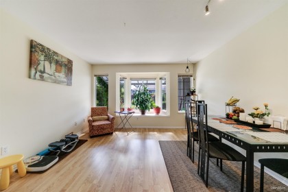 Photo 5 at 215 W 18th Street, Central Lonsdale, North Vancouver