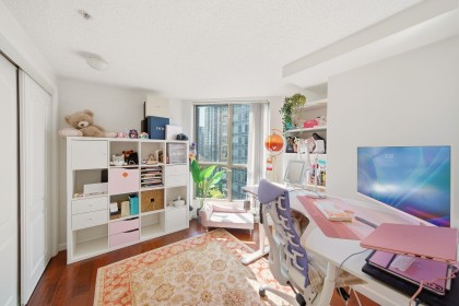 Photo 7 at 1705 - 867 Hamilton Street, Downtown VW, Vancouver West