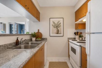 Photo 4 at 1405 - 822 Homer Street, Downtown VW, Vancouver West