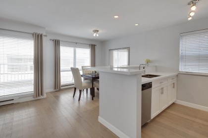 Photo 9 at 203 - 985 W 10th Avenue, Fairview VW, Vancouver West