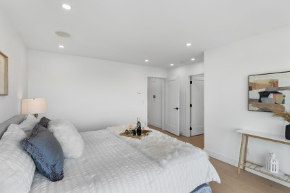 Photo 11 at 340 E Keith Road, Central Lonsdale, North Vancouver