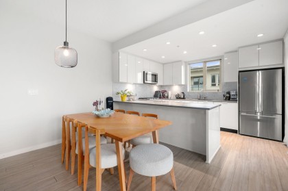 Photo 6 at 503 - 2632 Library Lane, Lynn Valley, North Vancouver