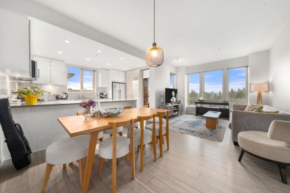 Photo 4 at 503 - 2632 Library Lane, Lynn Valley, North Vancouver