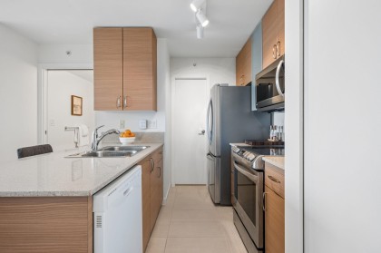 Photo 17 at 2809 - 928 Homer Street, Yaletown, Vancouver West