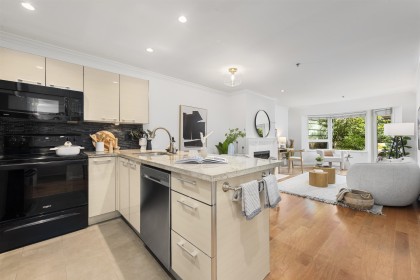 Photo 14 at 103 - 1925 W 2nd Avenue, Kitsilano, Vancouver West