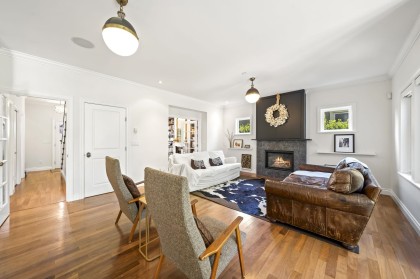 Photo 9 at 125 W 39th Avenue, Cambie, Vancouver West