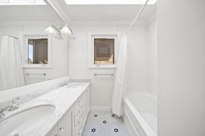 Photo 30 at 125 W 39th Avenue, Cambie, Vancouver West