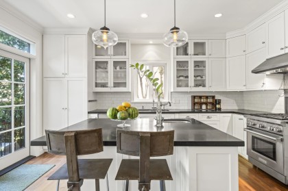 Photo 14 at 125 W 39th Avenue, Cambie, Vancouver West