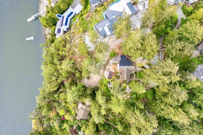 Photo 8 at 5056 The Byway, Caulfeild, West Vancouver