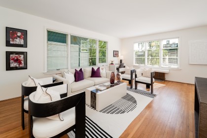 Photo 1 at 307 - 1565 Burnaby Street, West End VW, Vancouver West