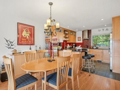Photo 7 at 1106 Premier Street, Lynnmour, North Vancouver
