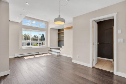 Photo 16 at 26 - 2375 W Broadway, Kitsilano, Vancouver West