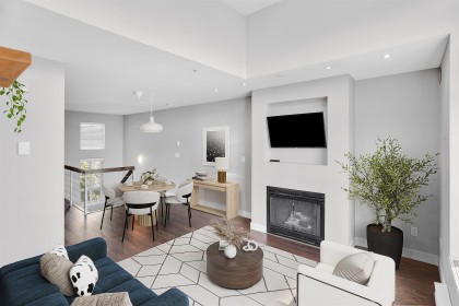Photo 4 at 26 - 2375 W Broadway, Kitsilano, Vancouver West