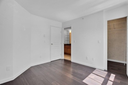 Photo 25 at 26 - 2375 W Broadway, Kitsilano, Vancouver West