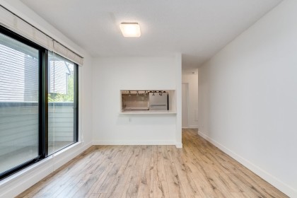Photo 10 at 212 - 3275 Mountain Highway, Lynn Valley, North Vancouver