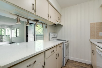 Photo 11 at 212 - 3275 Mountain Highway, Lynn Valley, North Vancouver