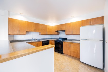 Photo 21 at 1206 - 33 Chesterfield Place, Lower Lonsdale, North Vancouver