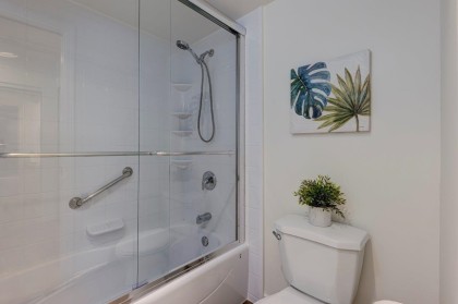 Photo 23 at 201 - 2800 Chesterfield Avenue, Upper Lonsdale, North Vancouver