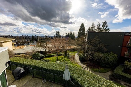 Photo 26 at 201 - 2800 Chesterfield Avenue, Upper Lonsdale, North Vancouver