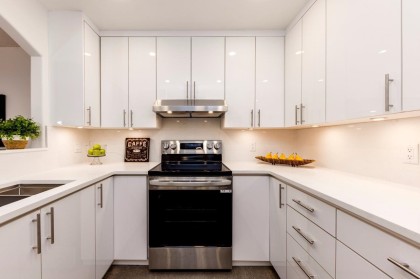 Photo 9 at 201 - 2800 Chesterfield Avenue, Upper Lonsdale, North Vancouver