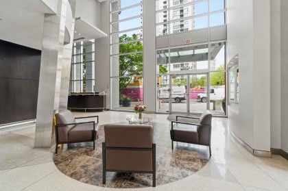 Photo 5 at 908 - 1408 Strathmore Mews, Yaletown, Vancouver West
