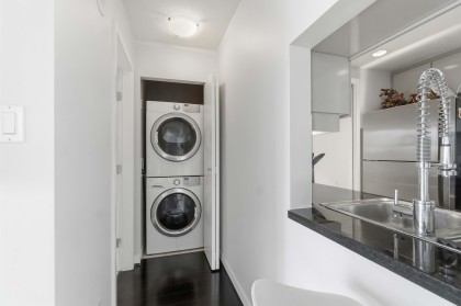 Photo 30 at 908 - 1408 Strathmore Mews, Yaletown, Vancouver West