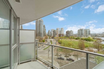 Photo 19 at 908 - 1408 Strathmore Mews, Yaletown, Vancouver West