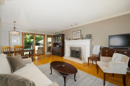 Photo 6 at 893 Friar Crescent, Dollarton, North Vancouver