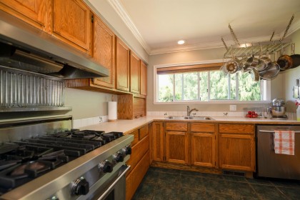 Photo 14 at 893 Friar Crescent, Dollarton, North Vancouver