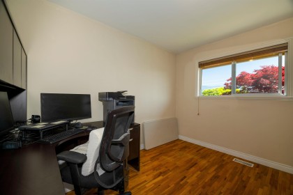 Photo 19 at 893 Friar Crescent, Dollarton, North Vancouver