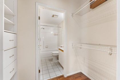 Photo 17 at 101 - 843 22nd Street, Dundarave, West Vancouver