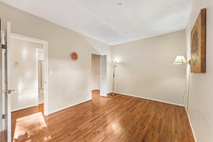 Photo 14 at 101 - 843 22nd Street, Dundarave, West Vancouver