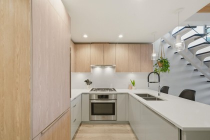 Photo 3 at 607 - 128 E 8th Street, Central Lonsdale, North Vancouver
