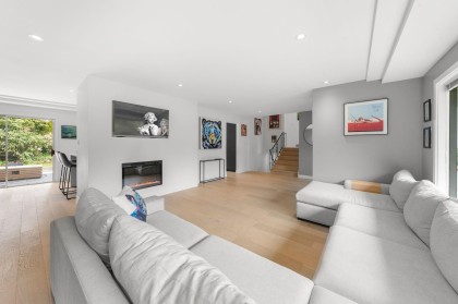 Photo 1 at 675 Burley Drive, Cedardale, West Vancouver