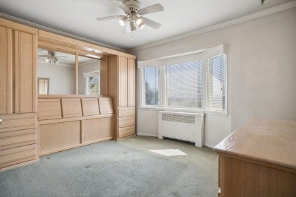 Photo 16 at 657 E Keith Road, Queensbury, North Vancouver