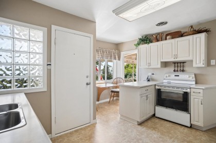 Photo 11 at 657 E Keith Road, Queensbury, North Vancouver